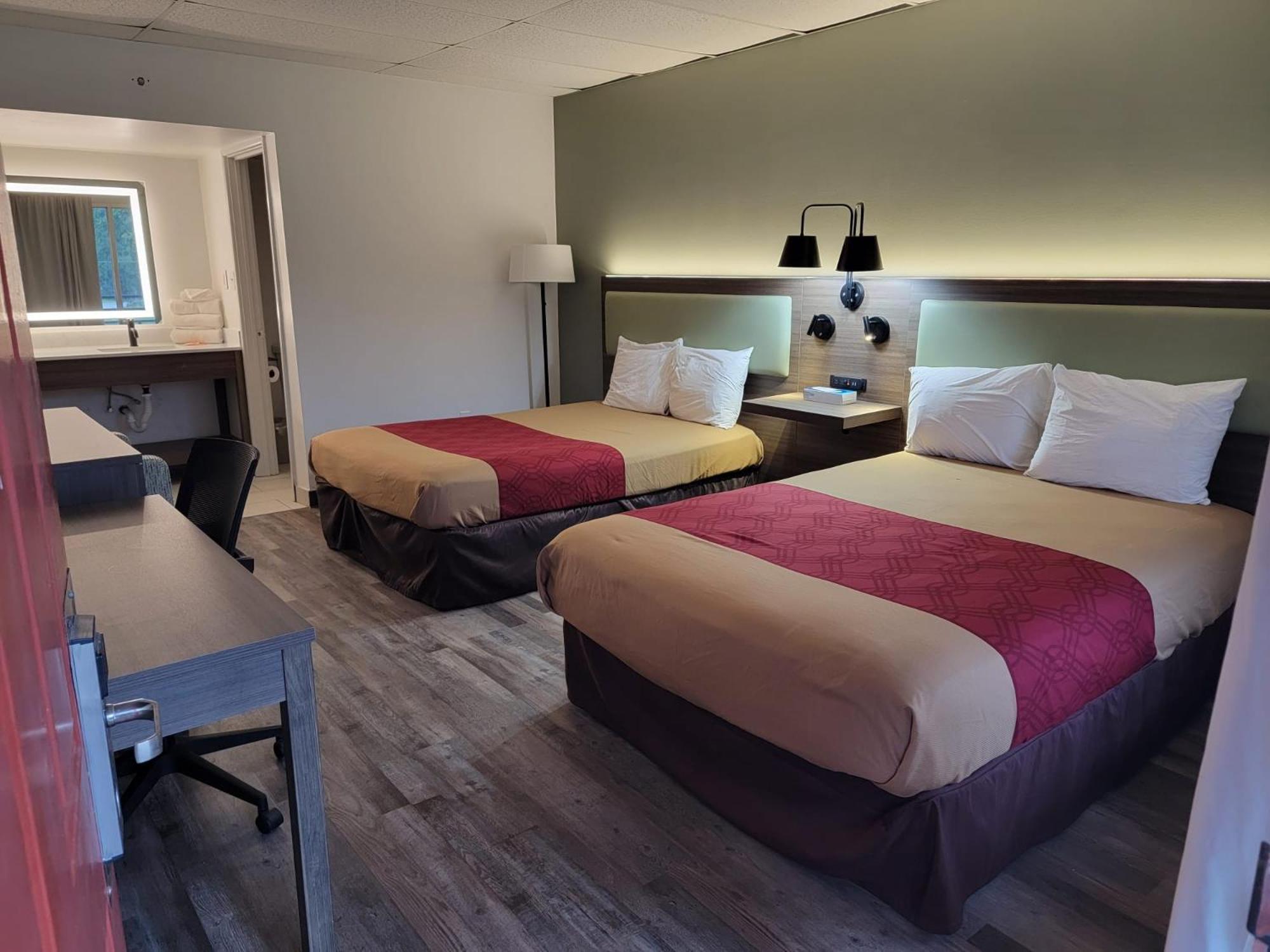 Econo Lodge Perry Quarto foto